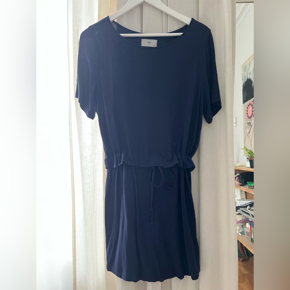 Minimum dress